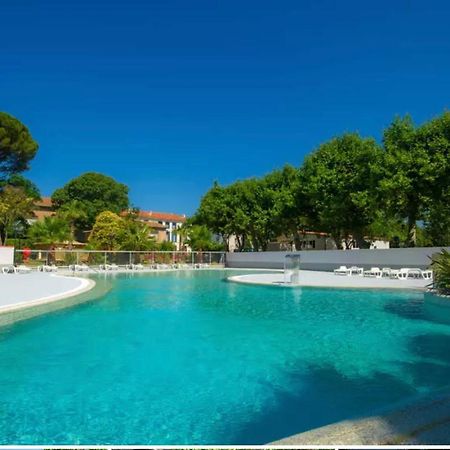 Camping Sept Fonts Agde Hotel Exterior photo